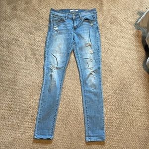 Levi’s 711 skinny Jean